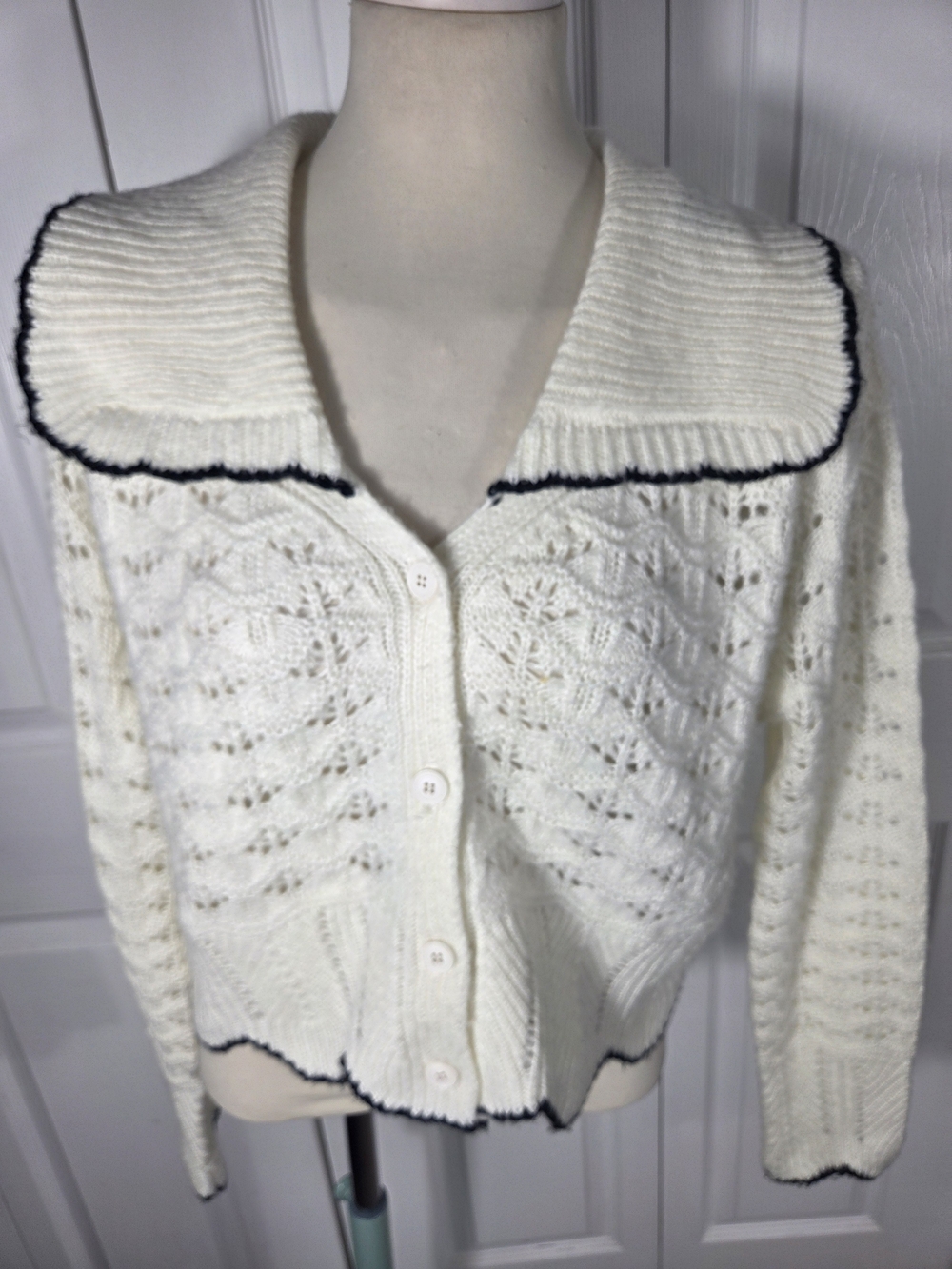 Böhme Ivory Pointelle Knit Scallop Hem Cardigan M - Picture 2 of 6